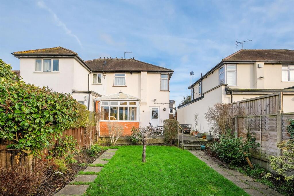 27 Harold Road-15_web.jpg