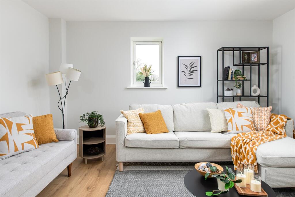 Sitting_2 - Copy.jpg