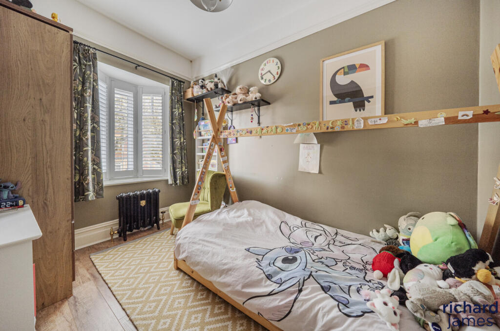 ea5ae74f6a3b4afa9544352cd364ccdd