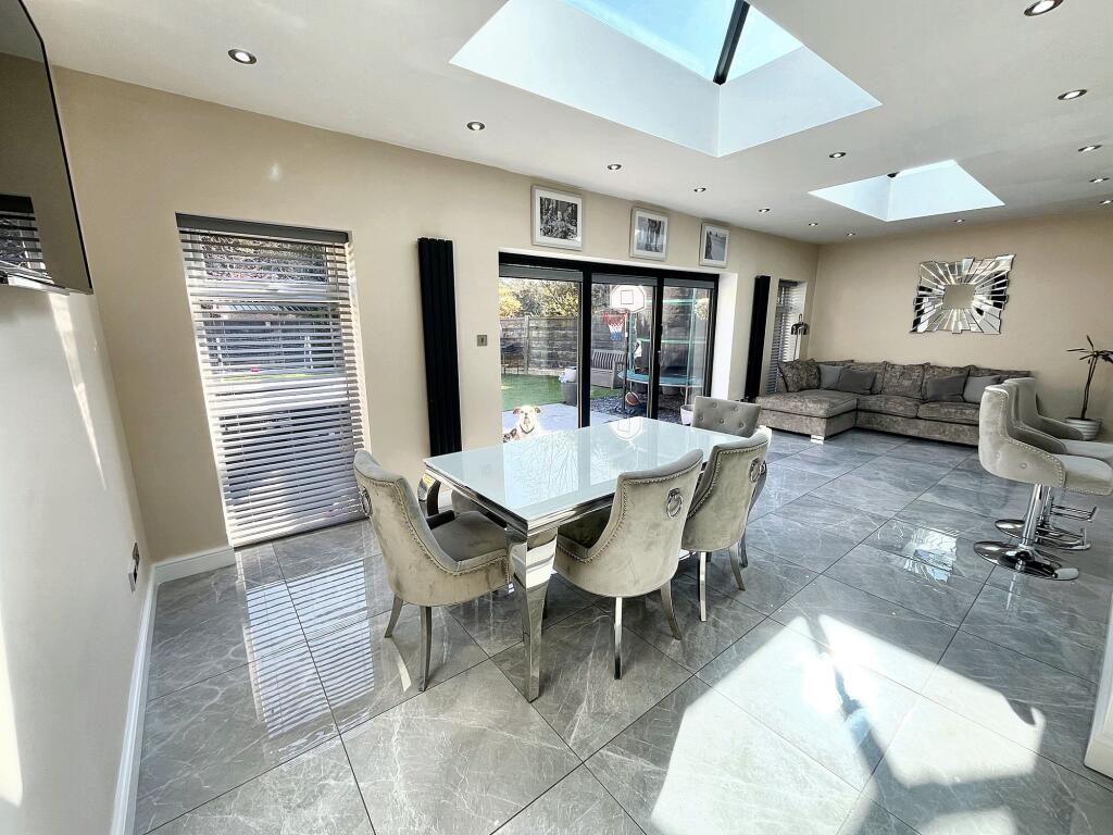 Kitchen-Dining-Family Room