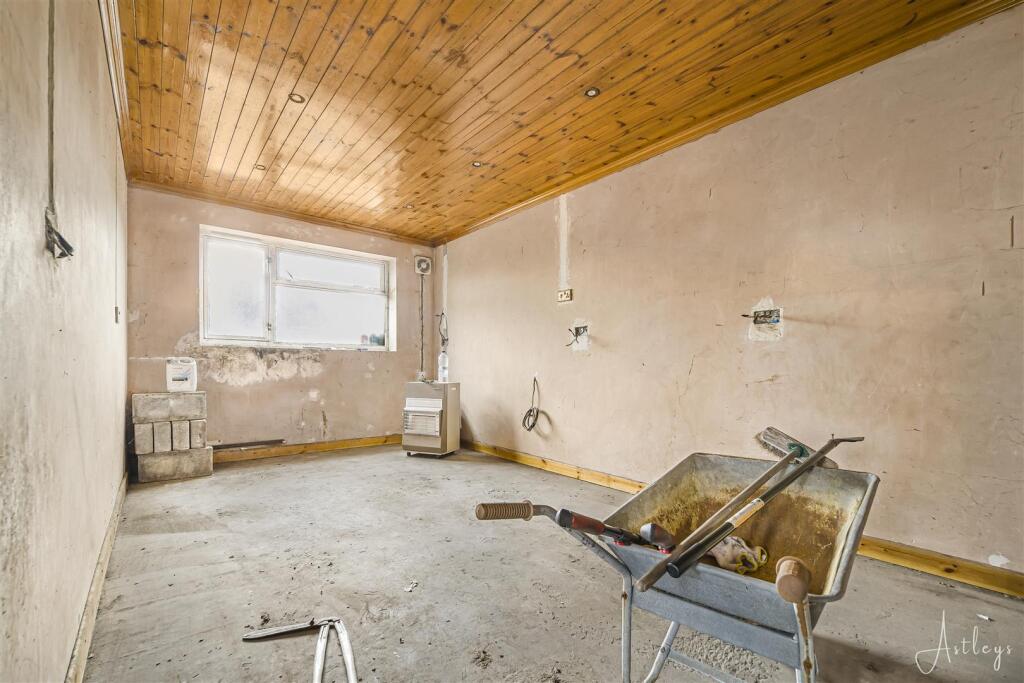 Kitchen/dining area
