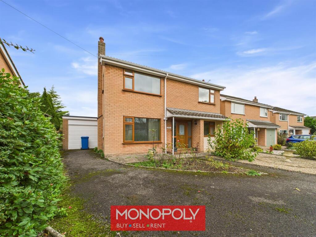 Front Of Property and Garage