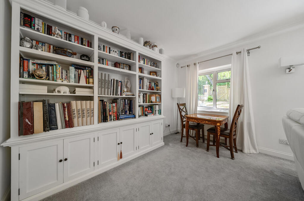 1295987-18-68276c...