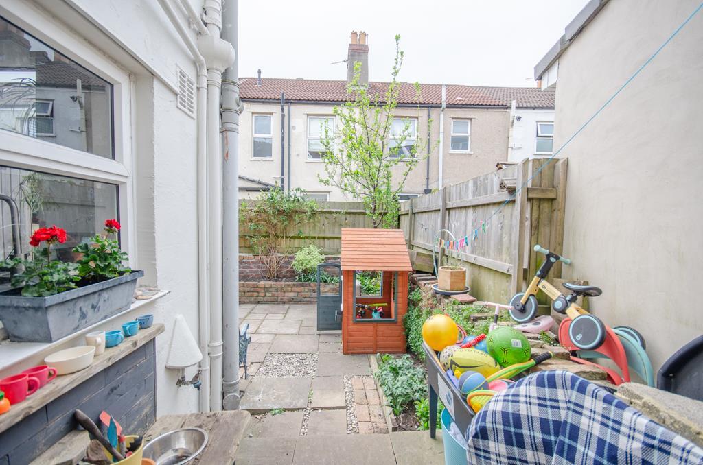 Victoria Parade-19.jpg