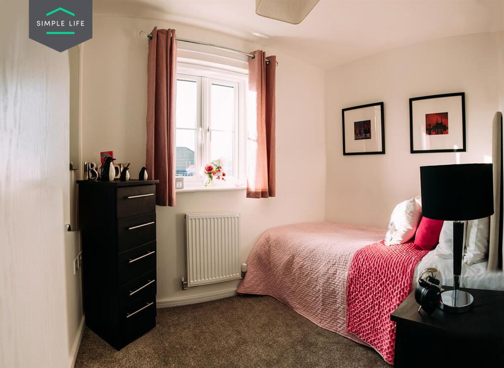 Ellesmere_UP_bedroom2.jpg