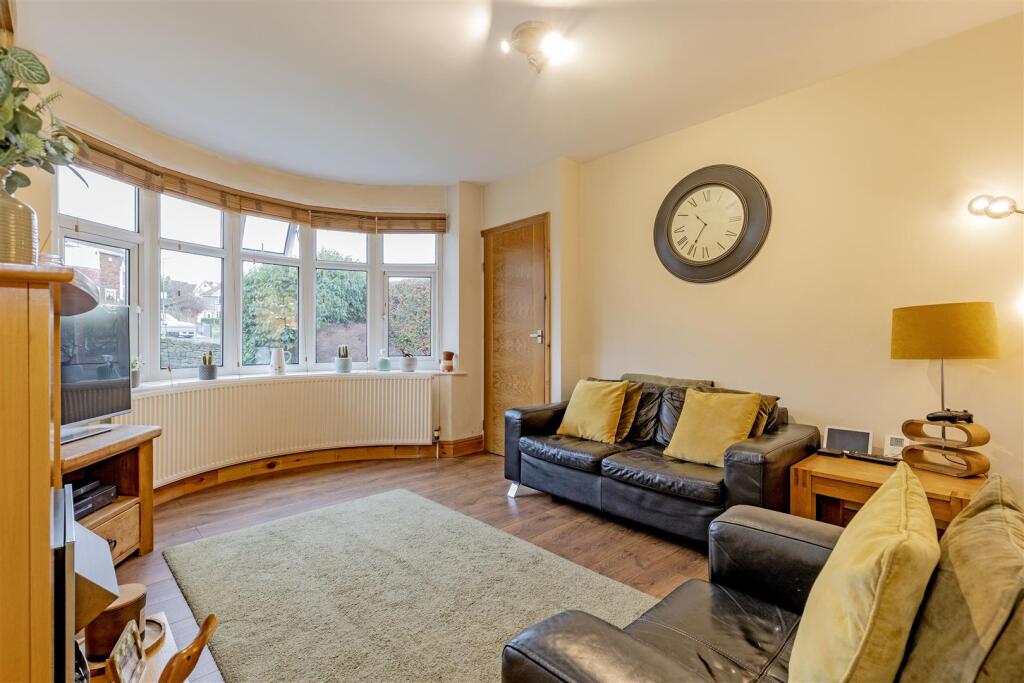 Reception Room-3.jpg