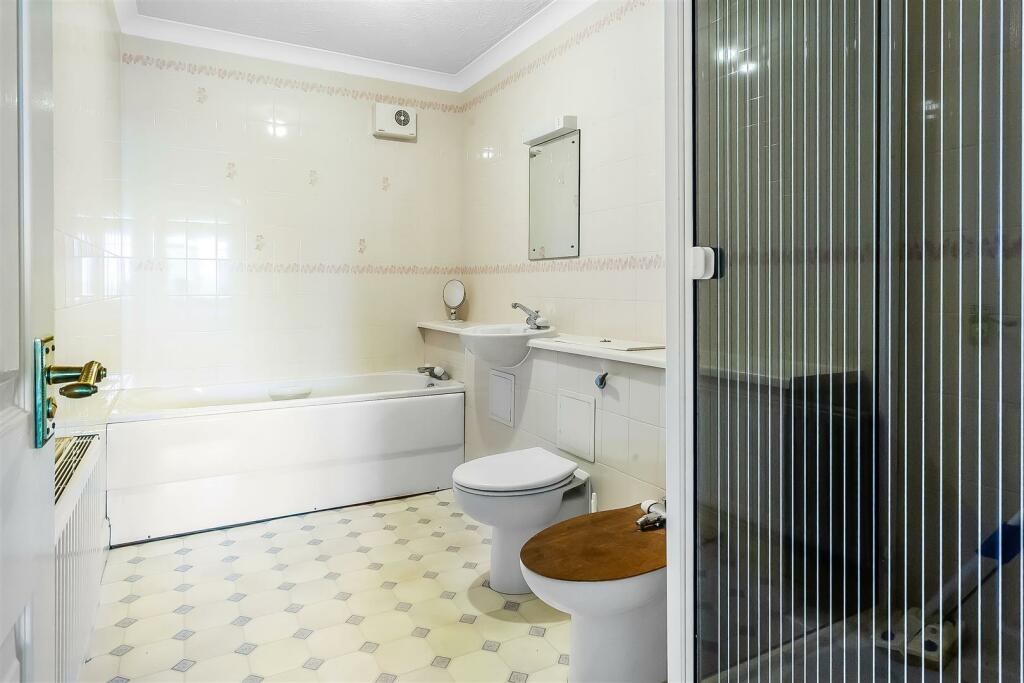 6-Berkeley-Lodge-12.jpg