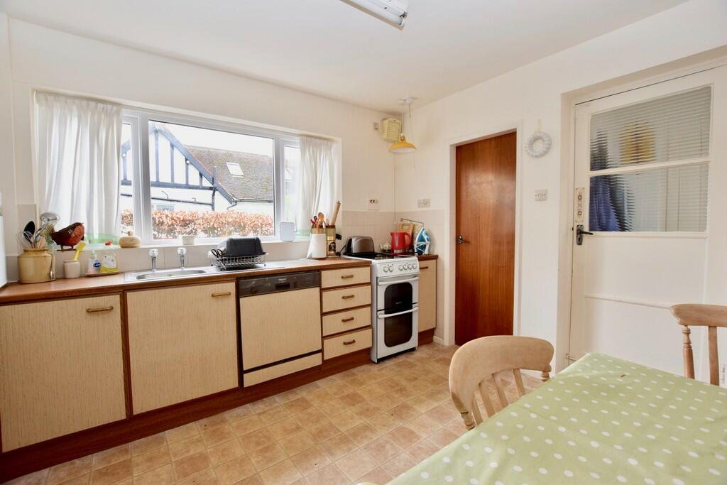 Kitchen/Dining Ro...