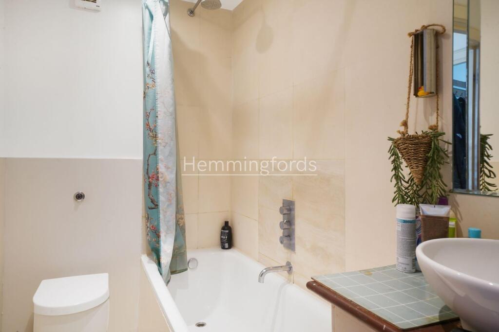 Flat 3, 553 Caledonian Road - SnLa9ADfeeRE0PyRGkbm
