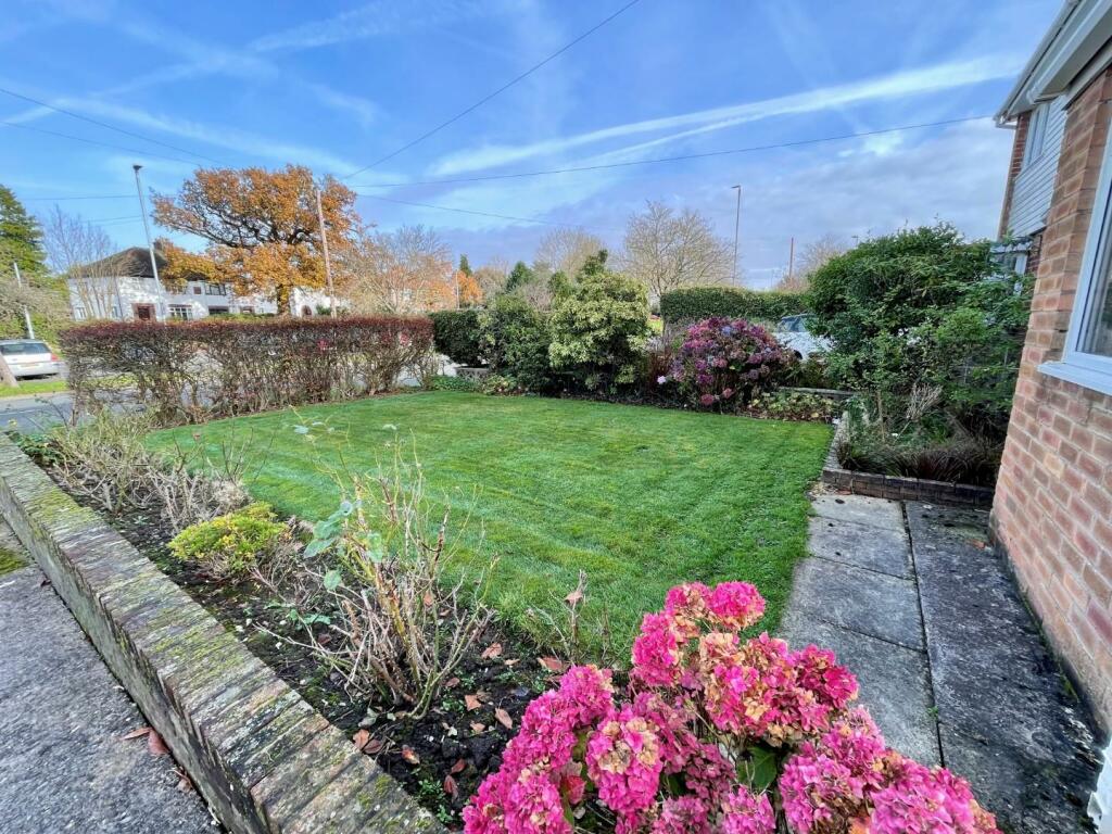 Front Garden.jpg