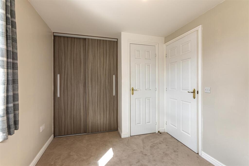 25 KIngfisher Grove Galashiels 24.JPG