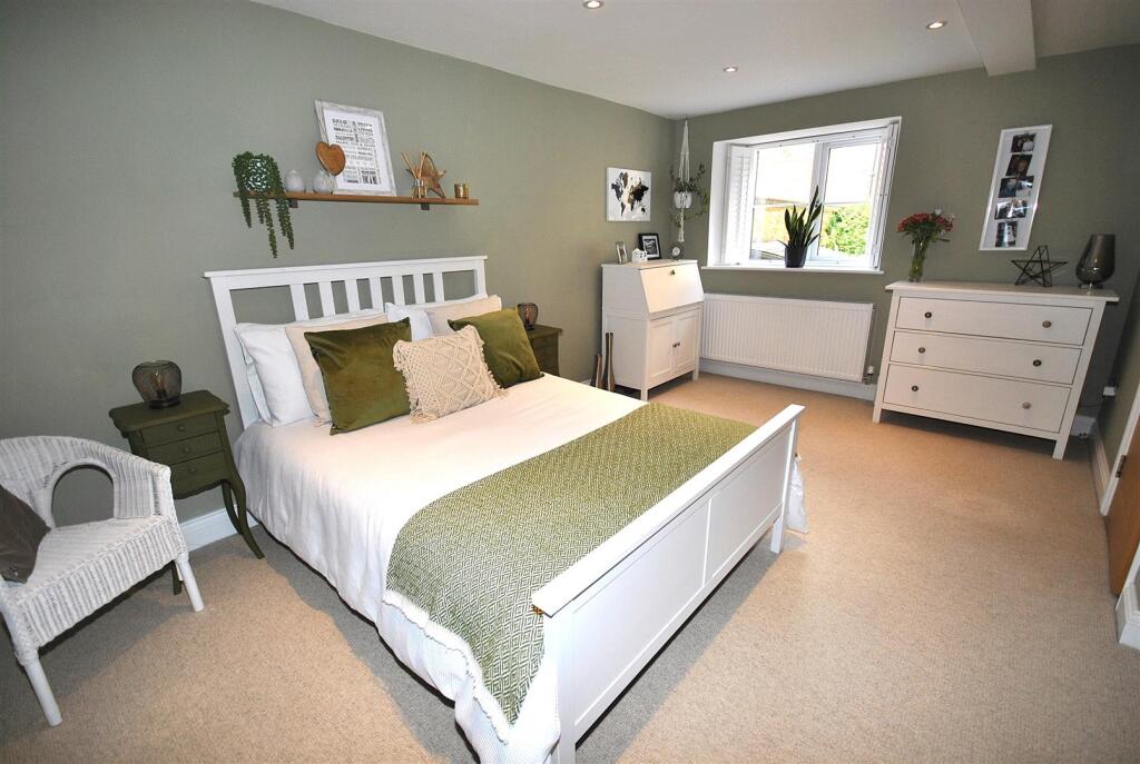 BEDROOM TWO