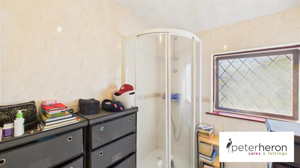 En-Suite Shower Room