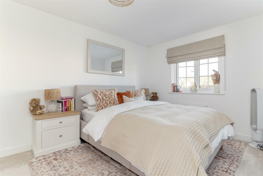 Master Bedroom - A.jpg