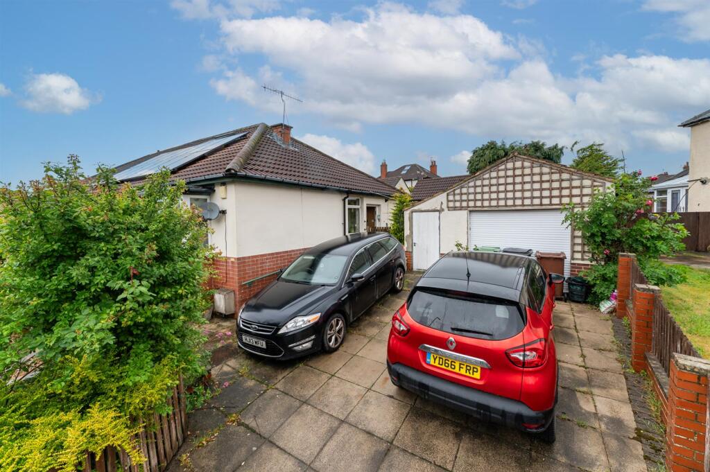 Driveway &amp; Garage