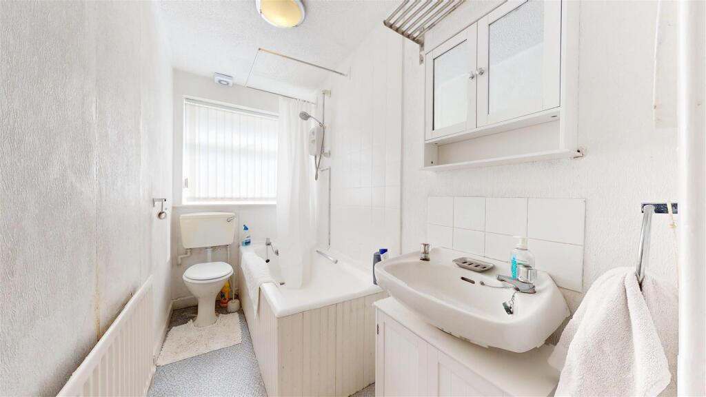 Chadwick Road Bathroom