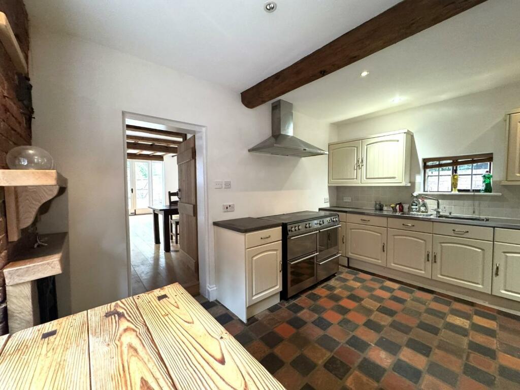 Kitchen.JPEG