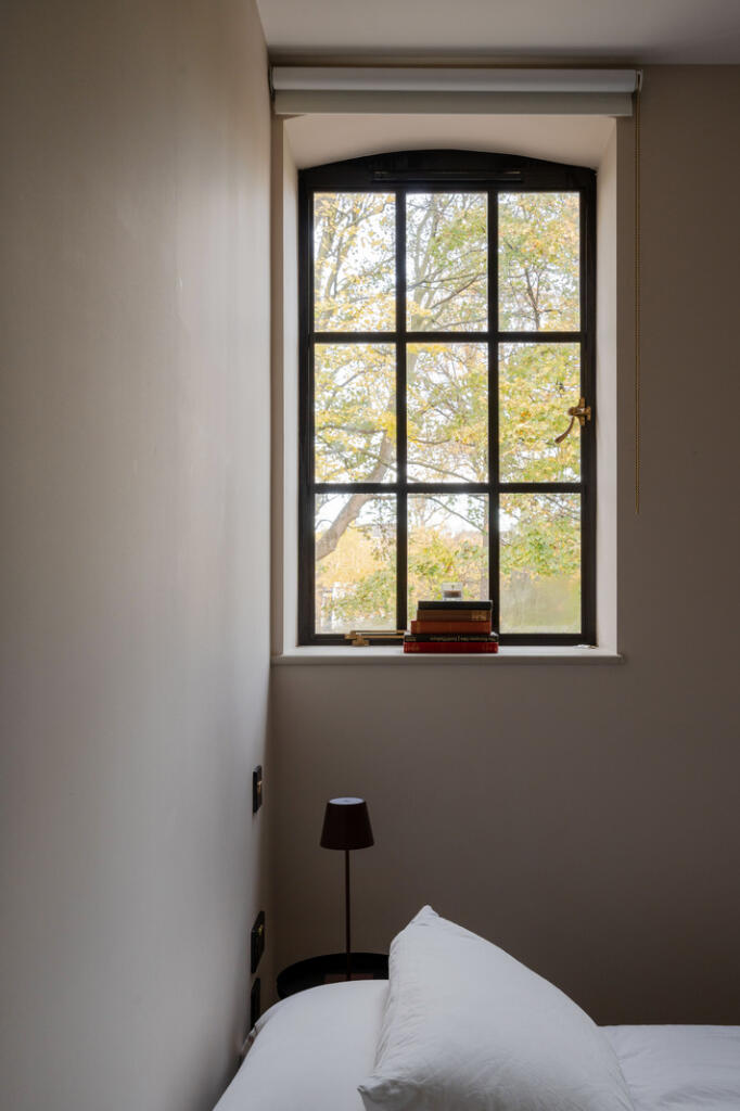 244891 - a0OP6000005GXBdMAO_N33.jpg