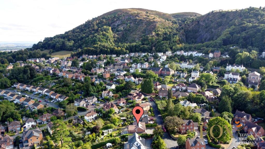 22 St Peters Rd (3).jpg