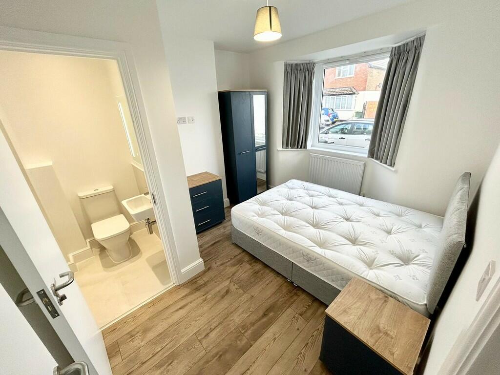 PHOTO-2023-10-27-...