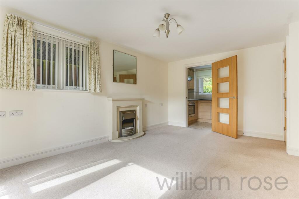 3 Devereux Court WM