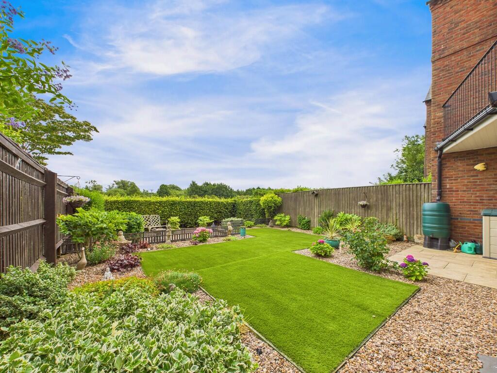 CAM04092G0-PR0077...