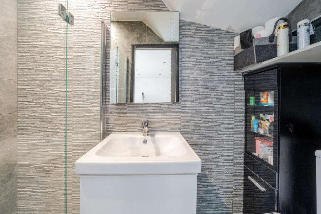 1290139-18-6825d6...