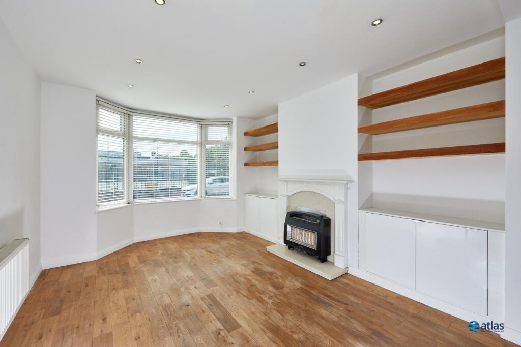 Open Plan Kitchen/Living Area