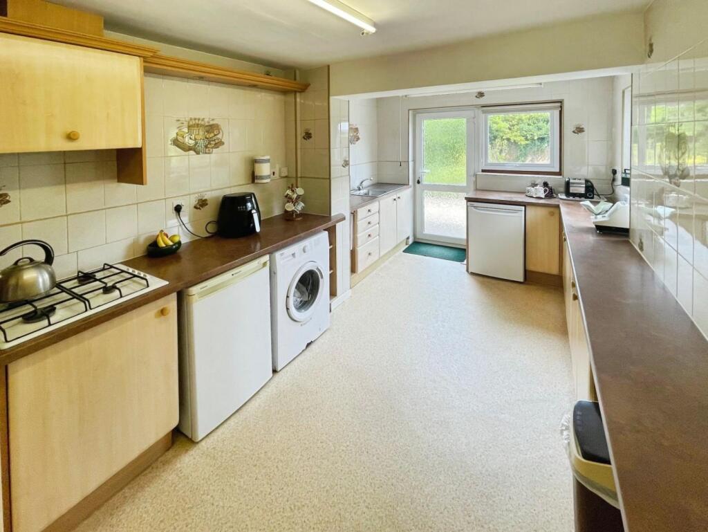 3cb49a27--47AF-B11A-B08B74690D05-71564-000009F16EA