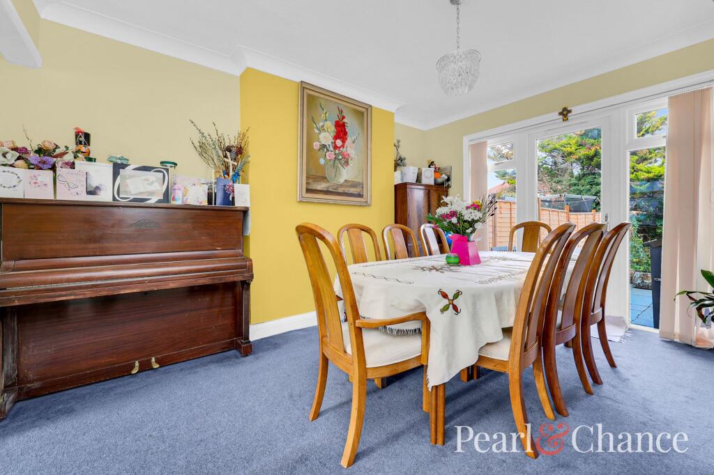 Reception Room/Dining Room