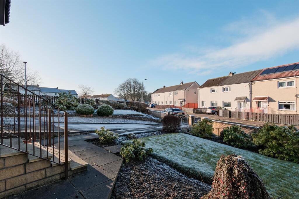 008-44 Ettrick Street Wishaw ML2 7.jpg