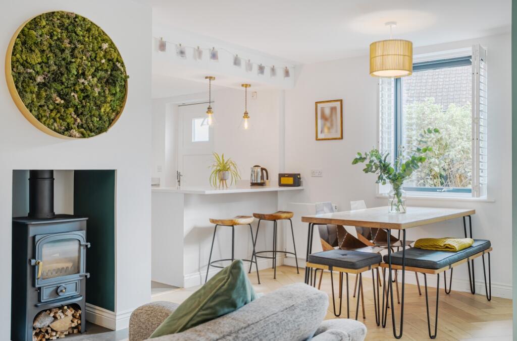 Dining Area1