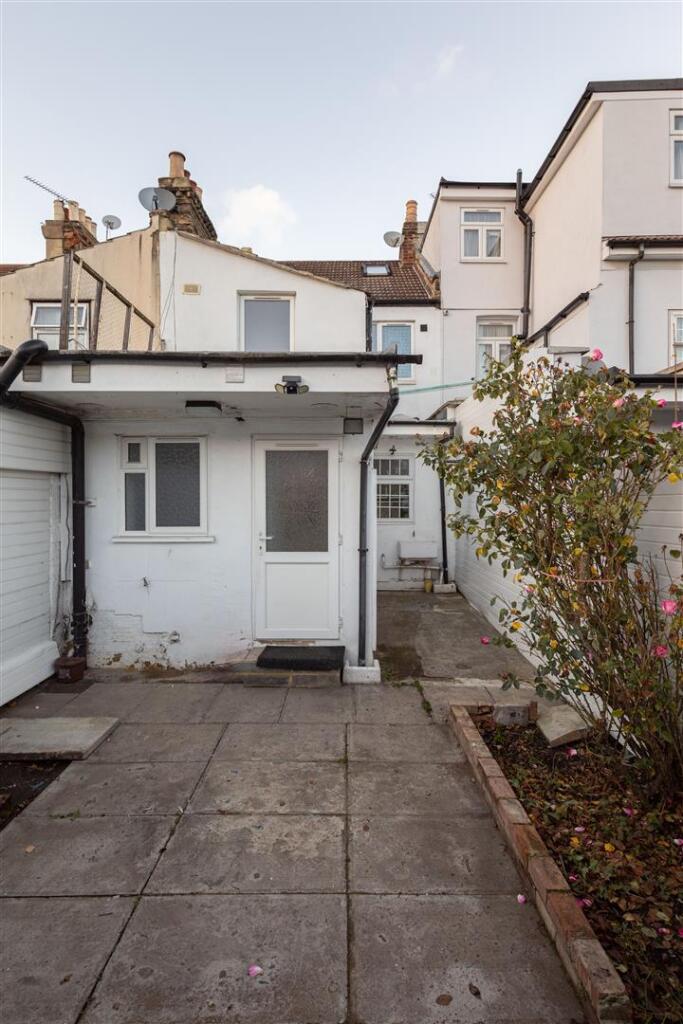 Ramsay Road, E7