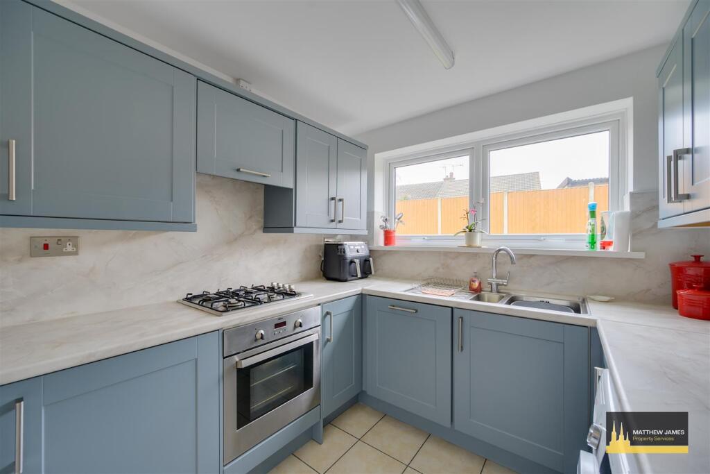 Fitted Kitchen