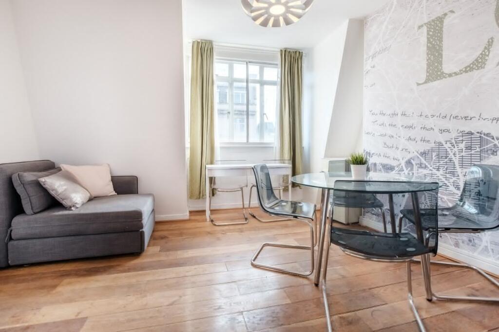 1 BEDROOM FLAT TO RENT IN OXFORD CIRCUS
