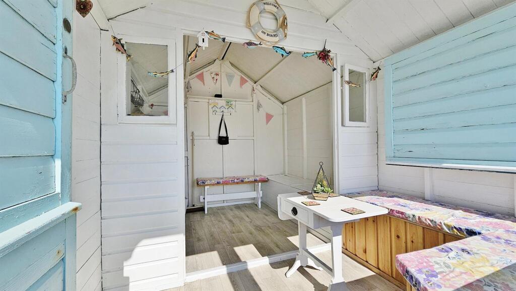 Beach Hut