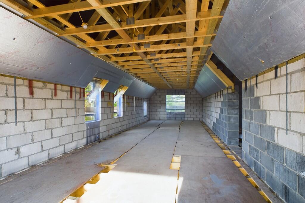 CAM01689G0-PR0392...