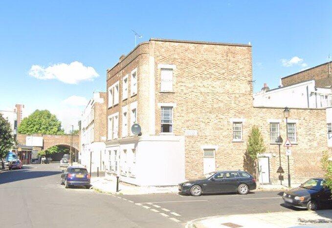 2 Bedroom End Terrace for Rent