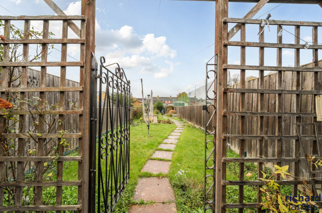 0161d933ef6942f58be782b6e104fd09