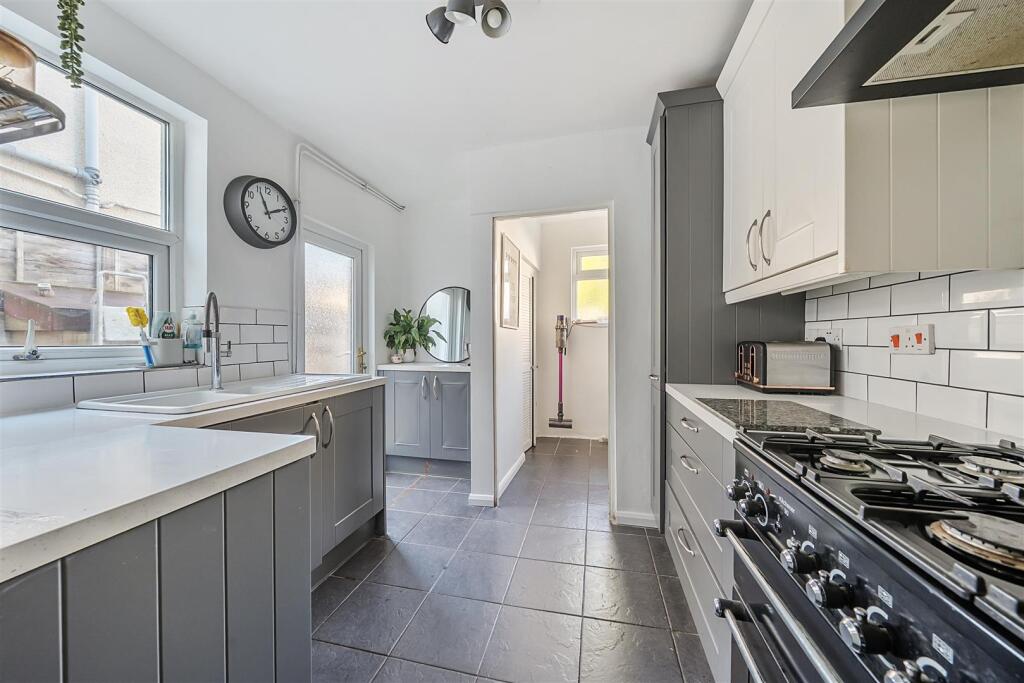 67c5e02caa3b4-1253476 (5).jpg