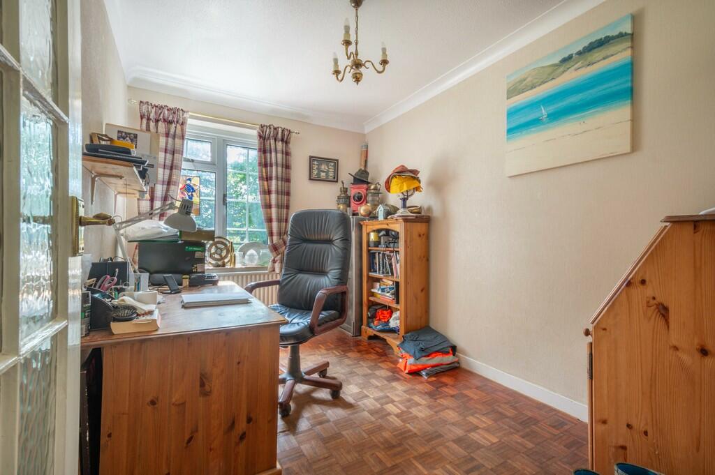 10 Brookfields cl...