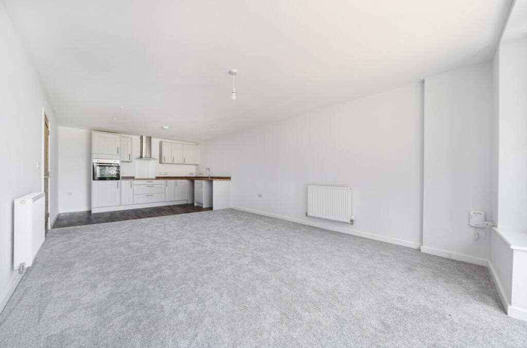 1348869-16-68bea6...