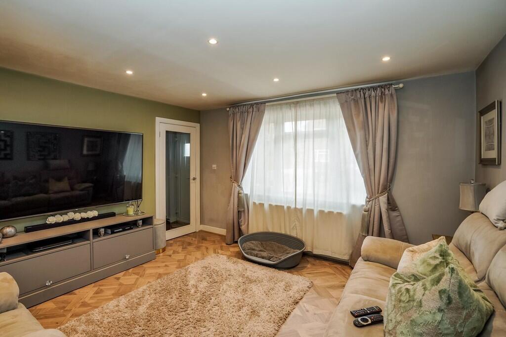 PHOTO-2025-03-18-...