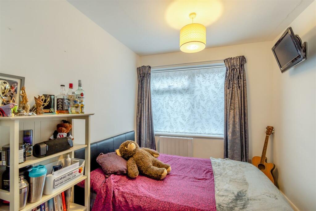 8587886-interior09.jpg