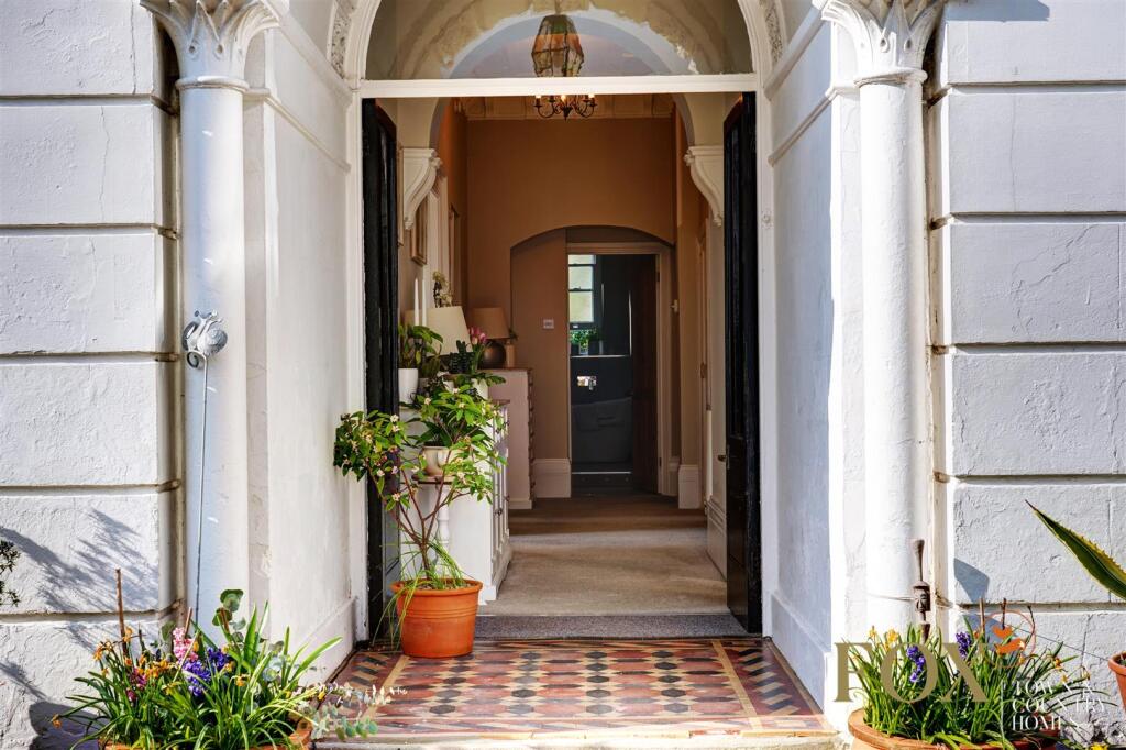 11 Lansdowne Crescent (18).jpg