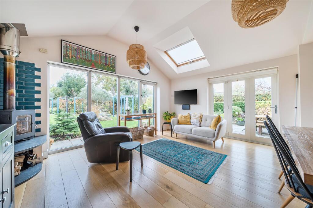 Sitting Area