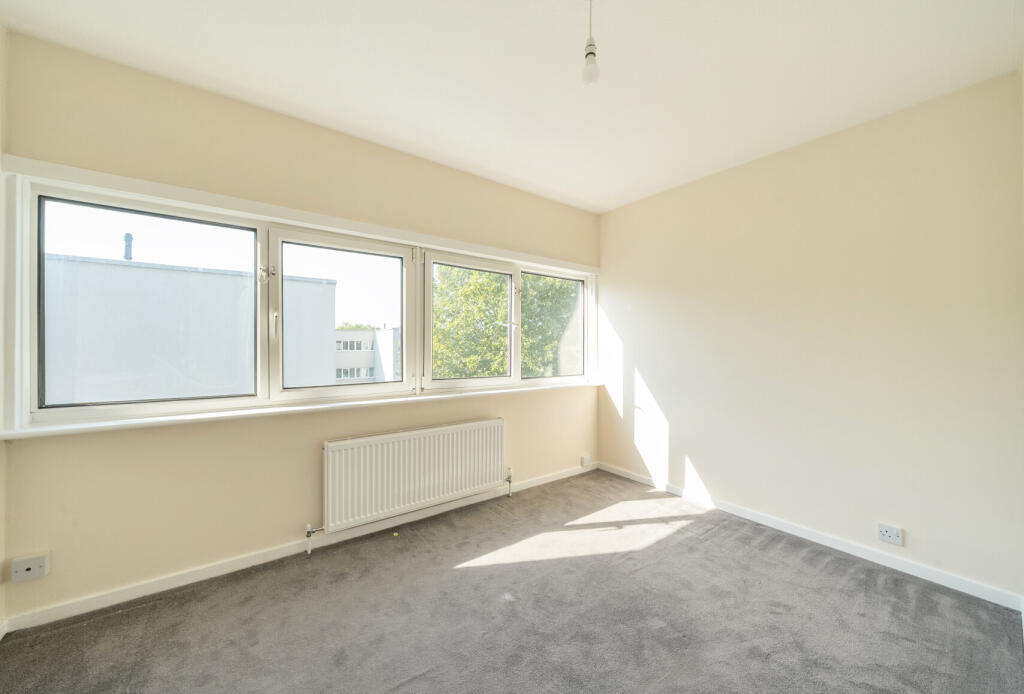 1343659-16-68a88f...