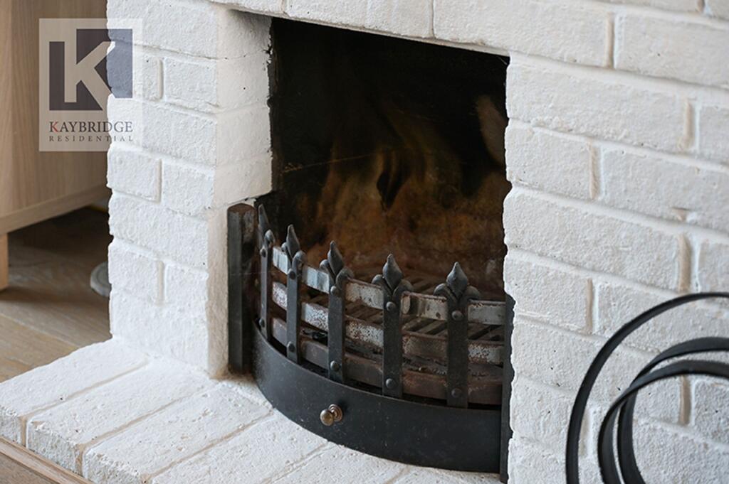 Firdene, Surbiton KT5 9QQ