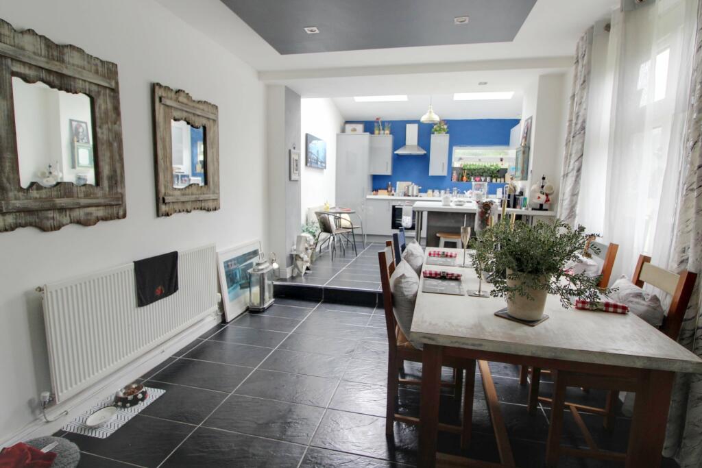 Kitchen 4