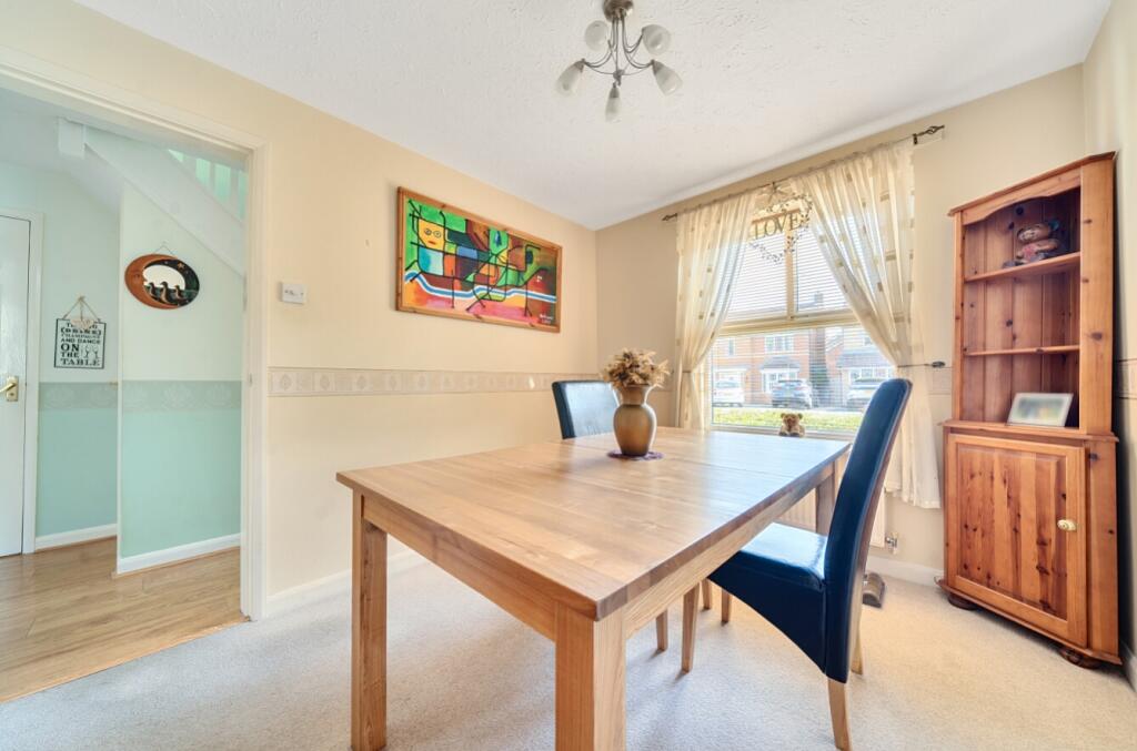 1344236-12-68ae27867a850